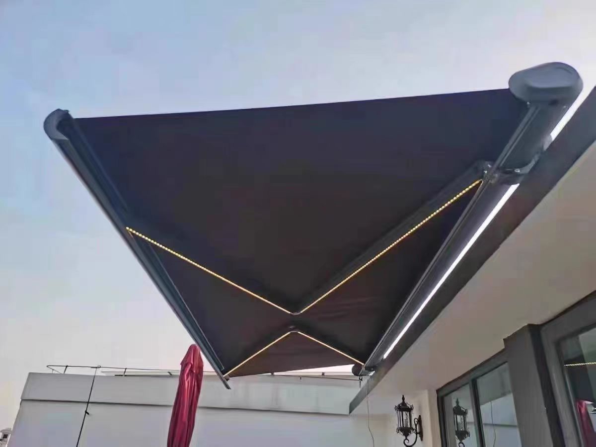 全盒电动伸缩蓬